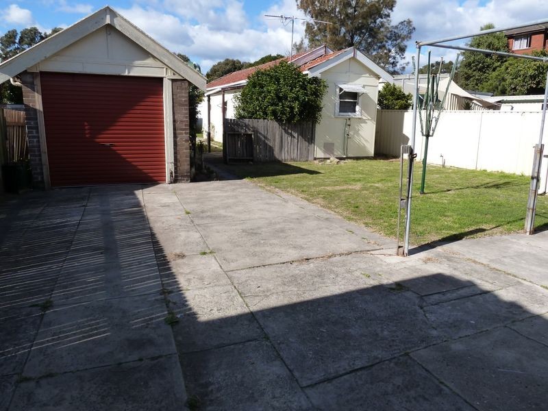 13 Livingstone Avenue, Botany NSW 2019