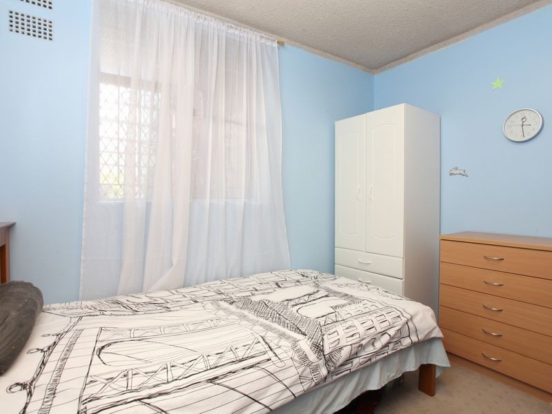 2/64 Mascot Drive, Eastlakes NSW 2018