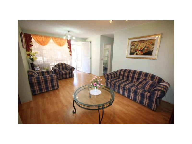 3/4 Barber Avenue, Eastlakes NSW 2018