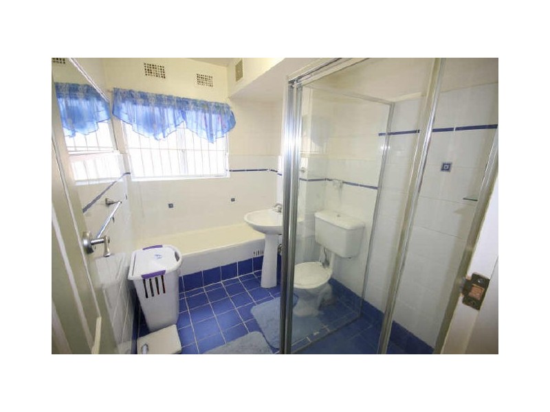 3/4 Barber Avenue, Eastlakes NSW 2018