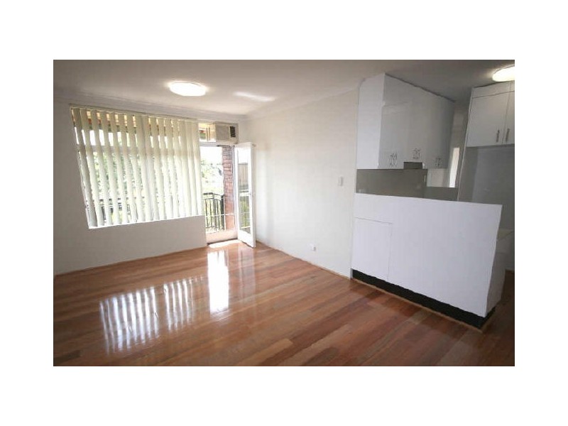 12/32 Barber Avenue, Eastlakes NSW 2018