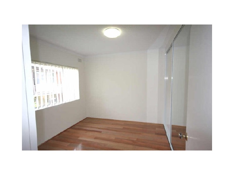 12/32 Barber Avenue, Eastlakes NSW 2018