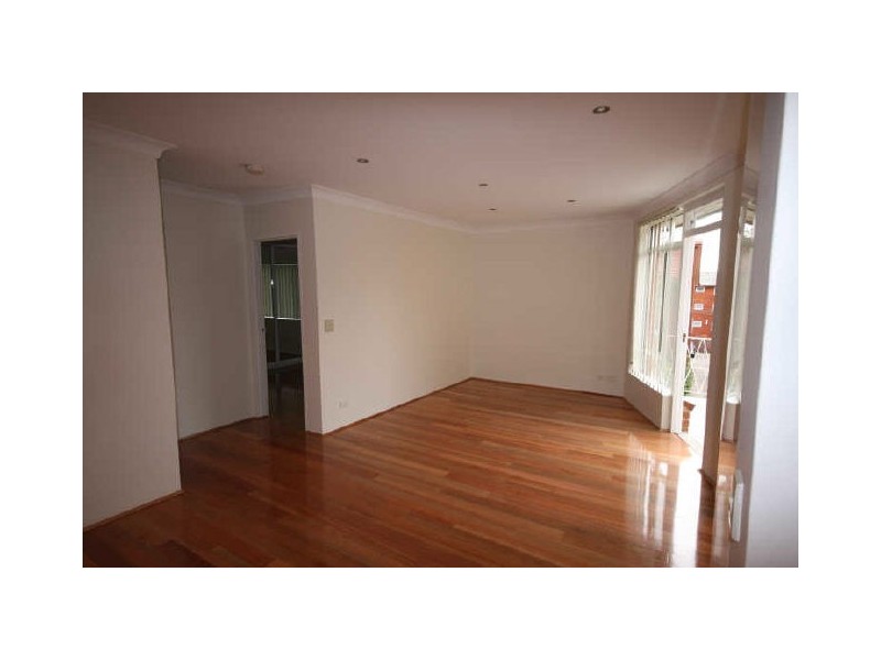 12/86 Mascot Drive, Eastlakes NSW 2018