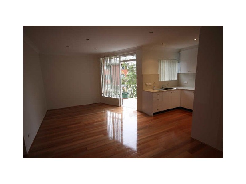 12/86 Mascot Drive, Eastlakes NSW 2018