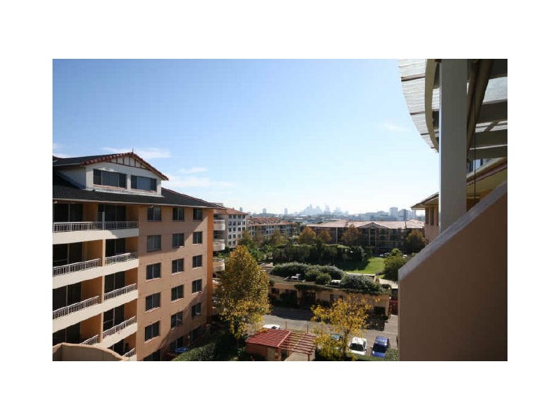 629/83 Dalmeny Avenue, Rosebery NSW 2018
