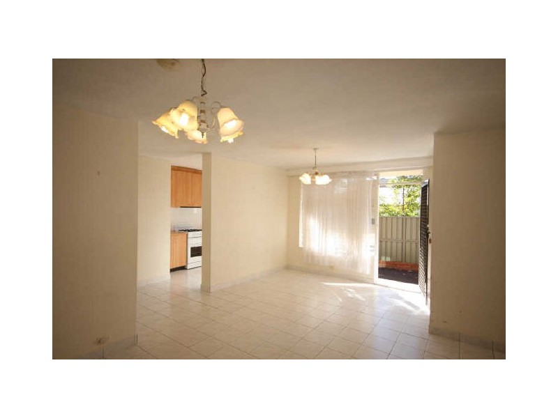 3/68 Mascot Drive, Eastlakes NSW 2018