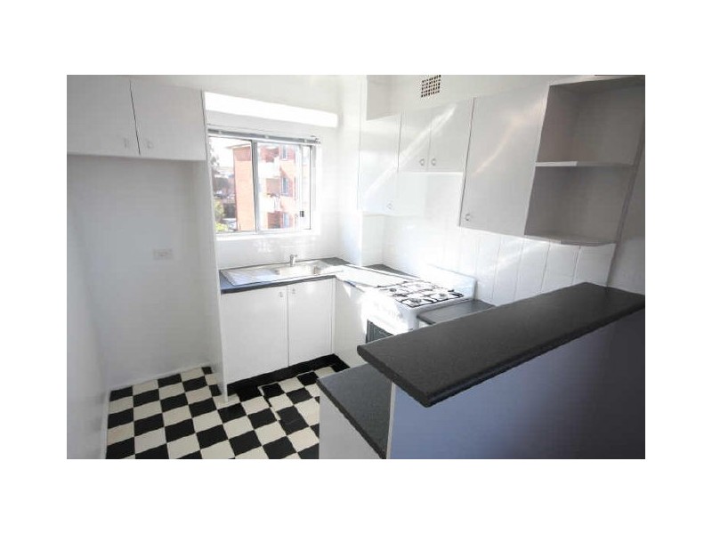 11/21 Mascot Drive, Eastlakes NSW 2018