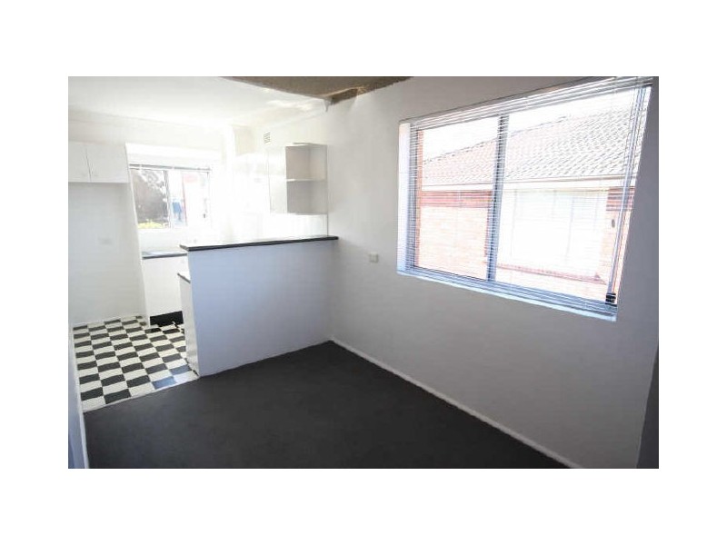 11/21 Mascot Drive, Eastlakes NSW 2018