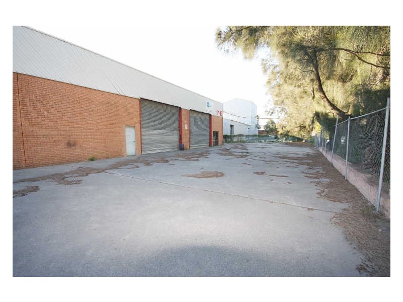 17 Pemberton Road, Botany NSW 2019