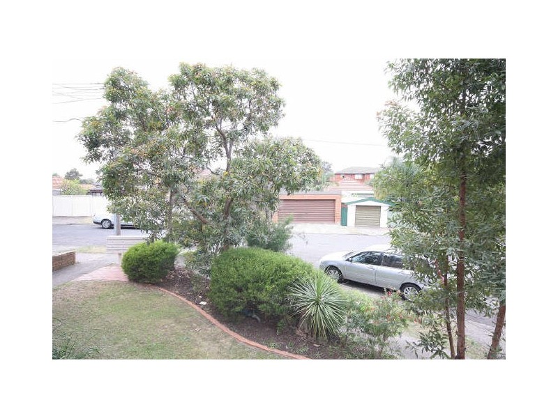 1/2 Hayden Place, Botany NSW 2019