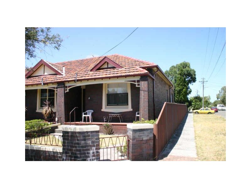 2 Swinbourne Street, Botany NSW 2019