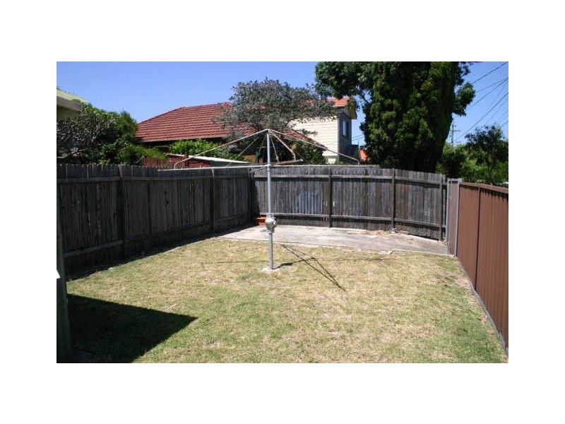 2 Swinbourne Street, Botany NSW 2019