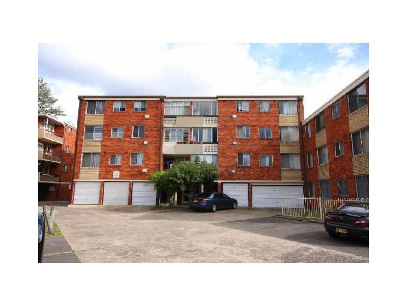 24/68 Mascot Drive, Eastlakes NSW 2018