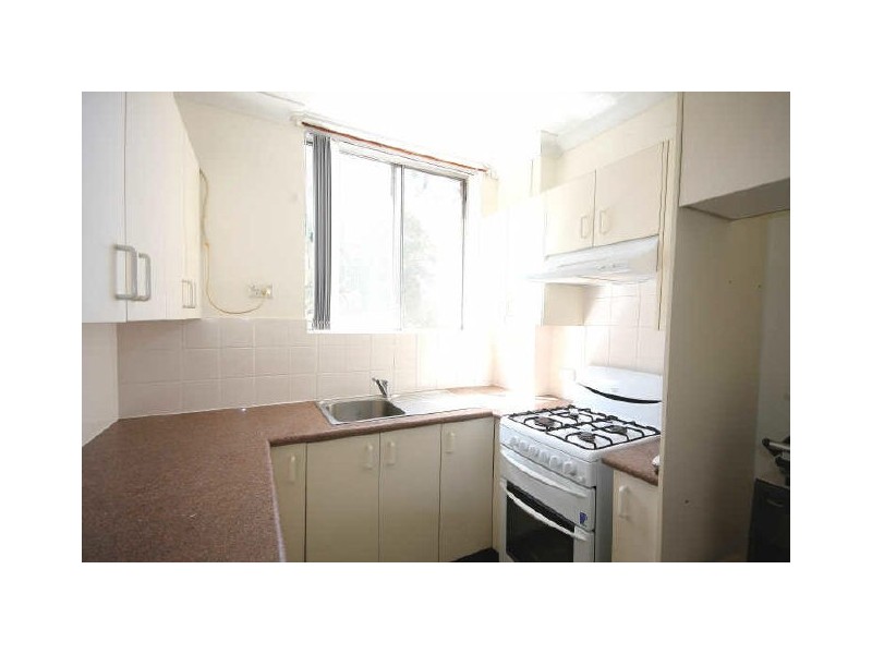 24/68 Mascot Drive, Eastlakes NSW 2018