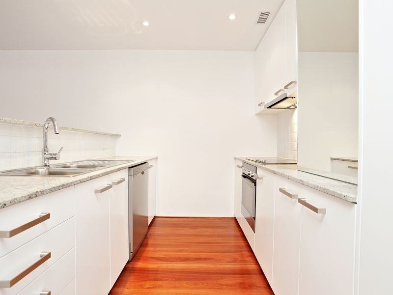 18/2 Daniel Street, Botany NSW 2019