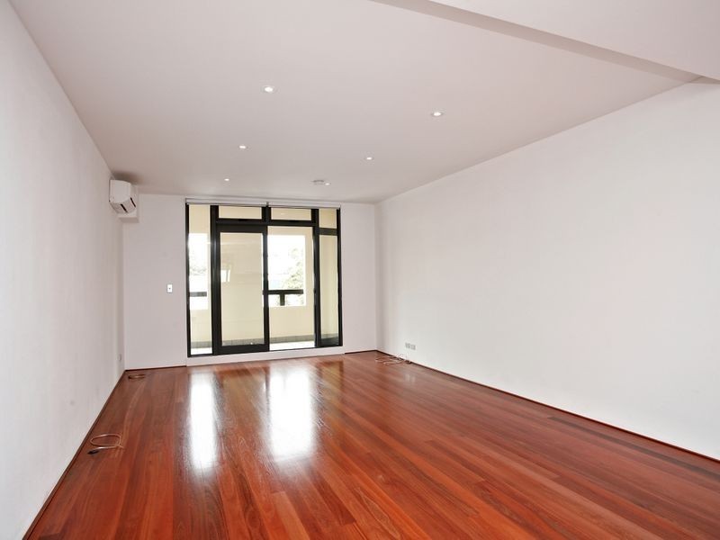 18/2 Daniel Street, Botany NSW 2019