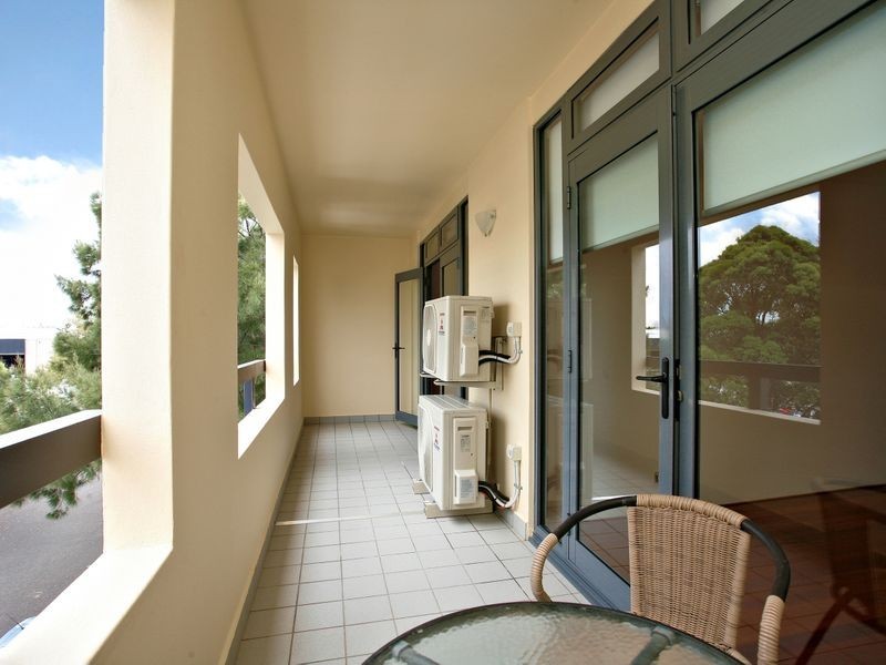 18/2 Daniel Street, Botany NSW 2019