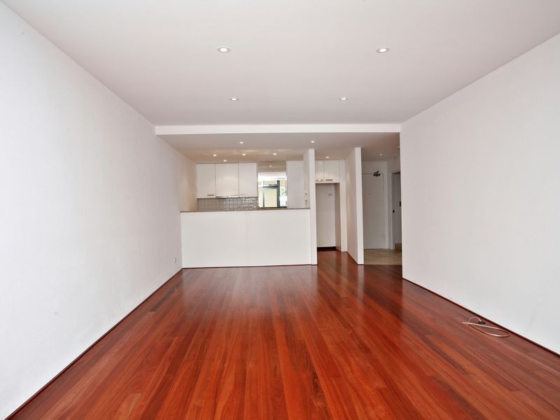 18/2 Daniel Street, Botany NSW 2019