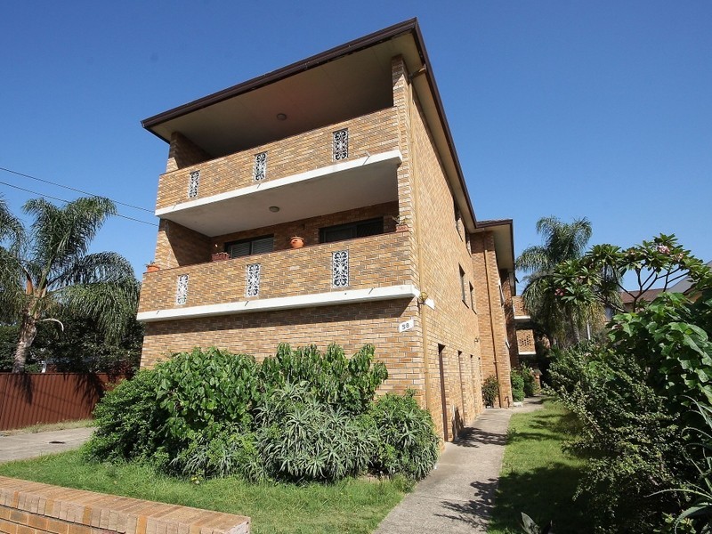 2/58 Middlemiss Street, Mascot NSW 2020