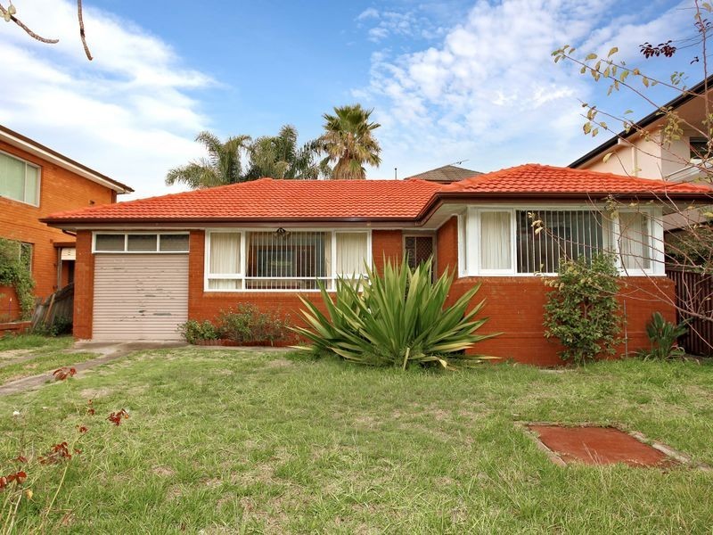 48 Mascot Drive, Eastlakes NSW 2018