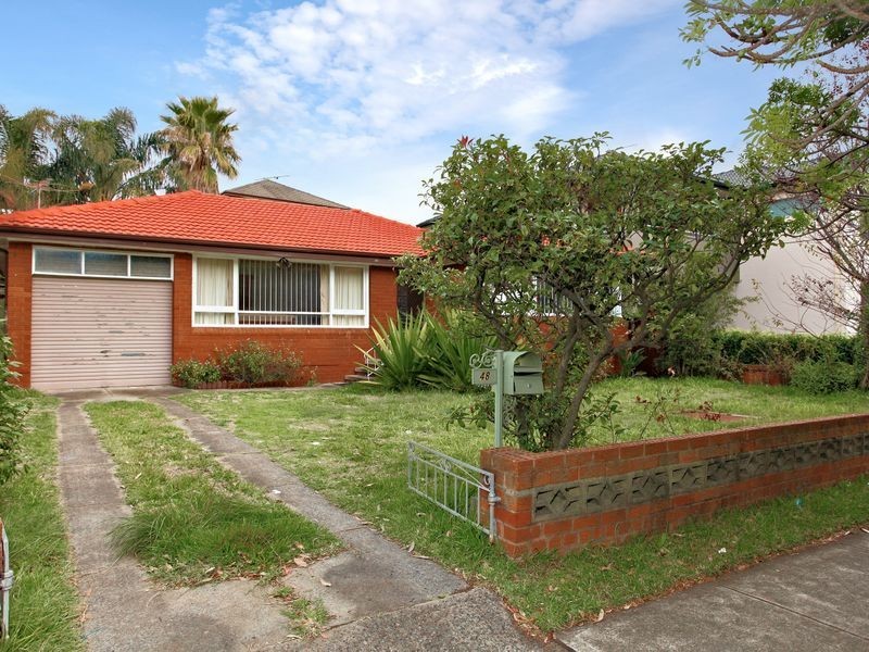 48 Mascot Drive, Eastlakes NSW 2018