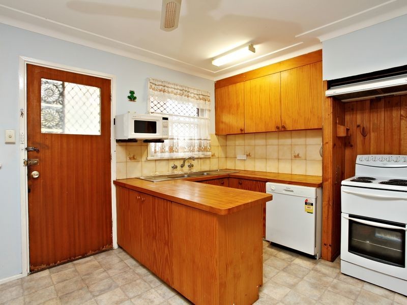 48 Mascot Drive, Eastlakes NSW 2018