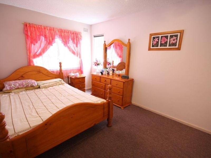 3/4 Barber Avenue, Eastlakes NSW 2018