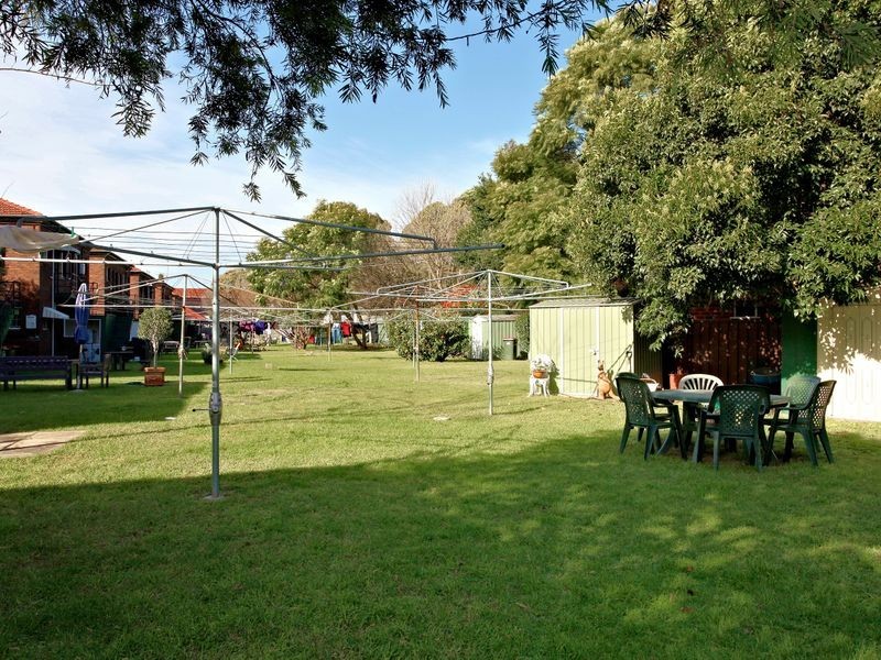 2/1 Todman Avenue, Kensington NSW 2033