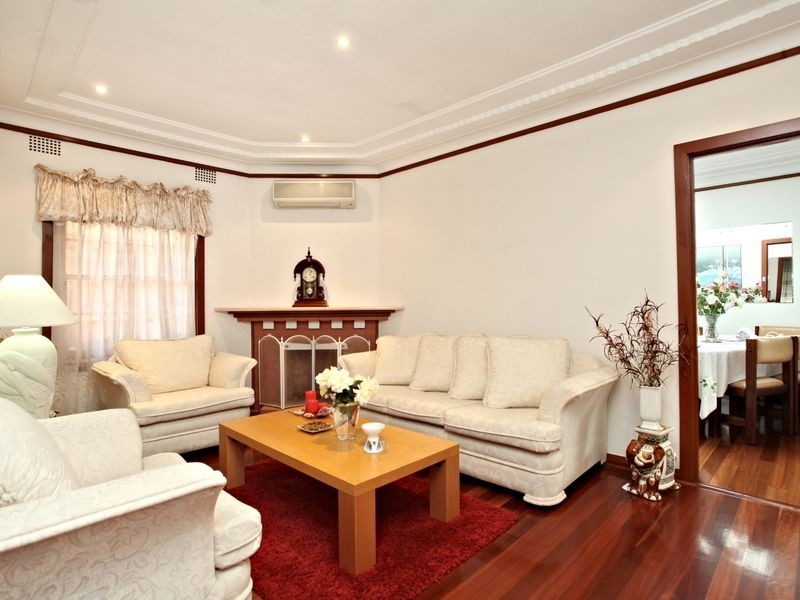 40 Carinya Avenue, Mascot NSW 2020