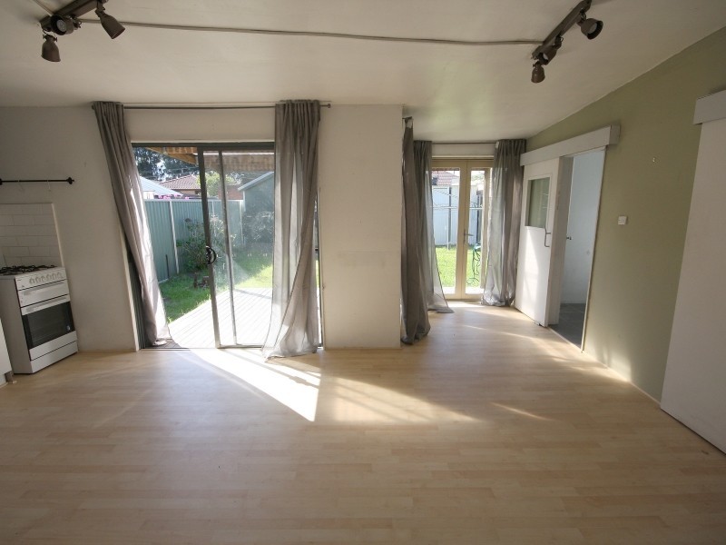 28 Frogmore Street, Mascot NSW 2020