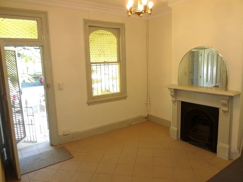 176 Wyndham Street, Newtown NSW 2042