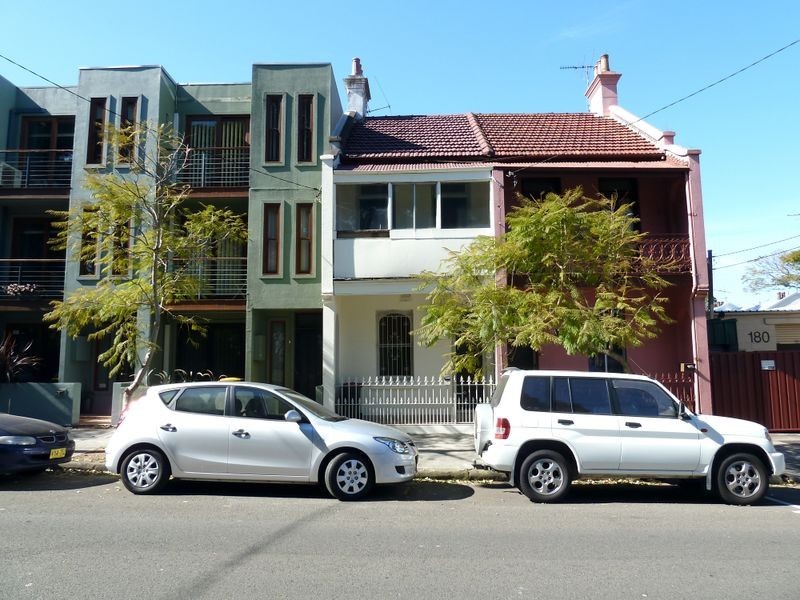 176 Wyndham Street, Newtown NSW 2042