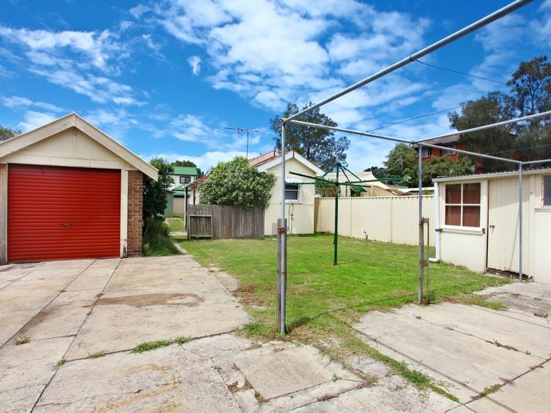 13 Livingstone Avenue, Botany NSW 2019