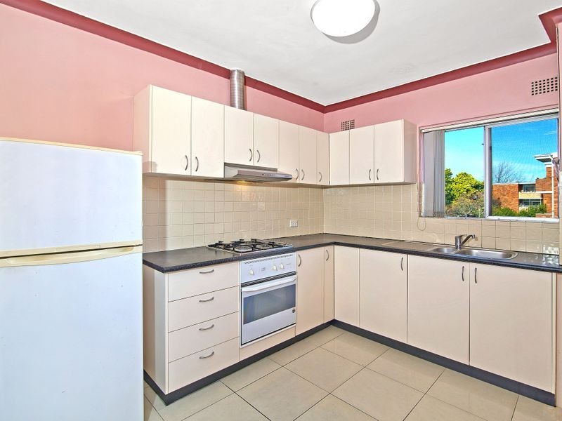 9/27 Mascot Drive, Eastlakes NSW 2018