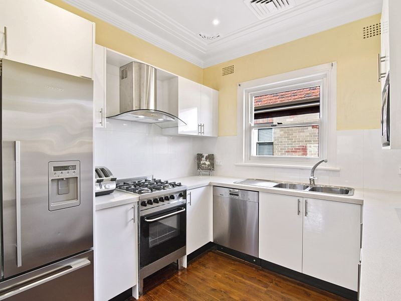 28 Middlemiss Street, Mascot NSW 2020