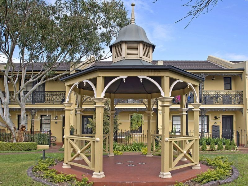 1G/27-31 William Street, Botany NSW 2019