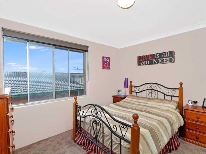 8/27 Dover Road, Botany NSW 2019
