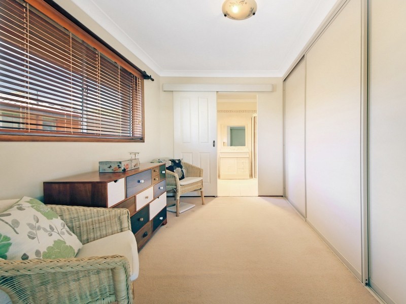 43 Abercrombie Avenue, Seven Hills NSW 2147