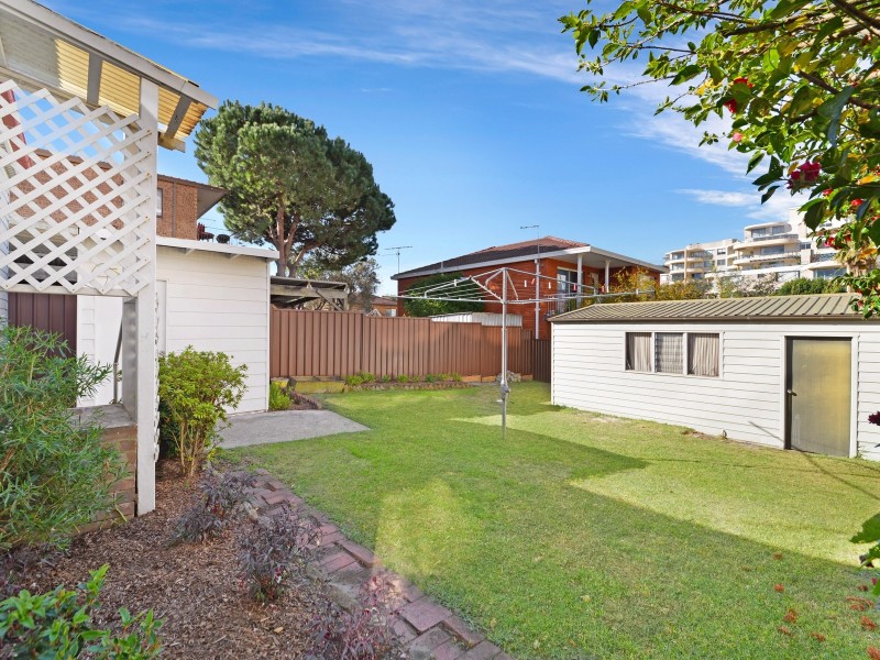 77 Hannan Street, Maroubra NSW 2035