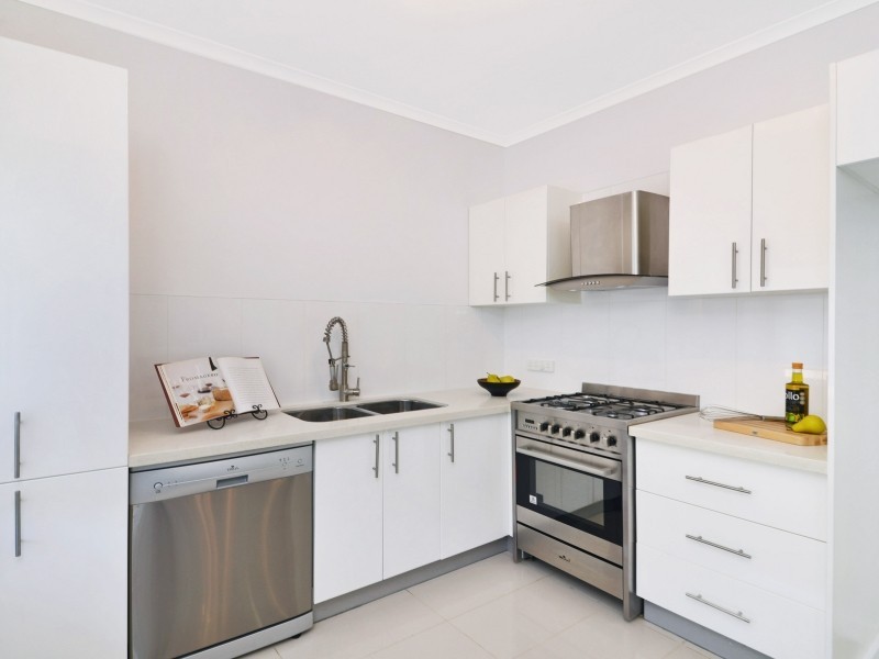 22 Trevelyan Street, Botany NSW 2019