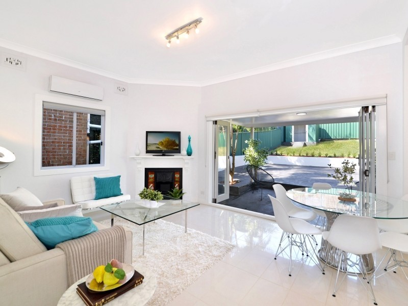 22 Trevelyan Street, Botany NSW 2019