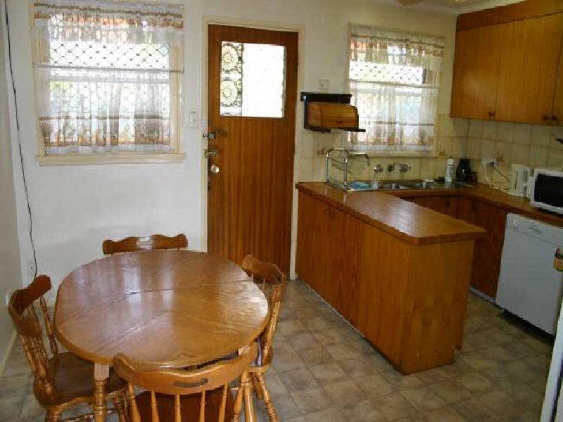 48 Mascot Drive, Eastlakes NSW 2018