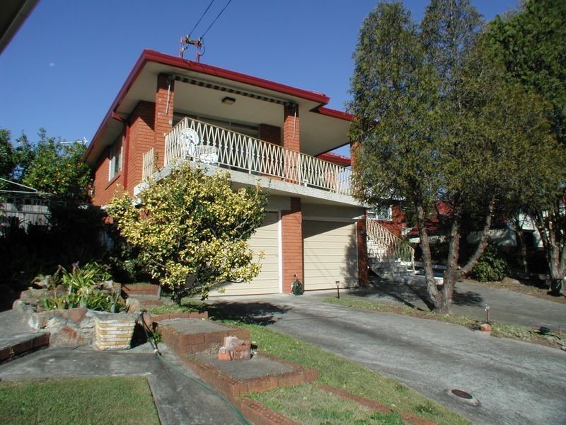 17 Waygrove Avenue, Earlwood NSW 2206