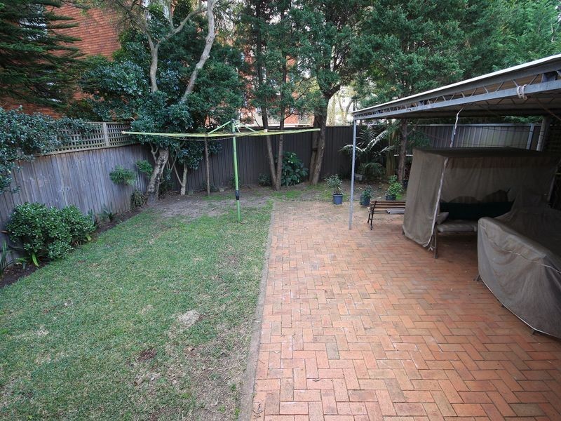 11 Florence Avenue, Eastlakes NSW 2018