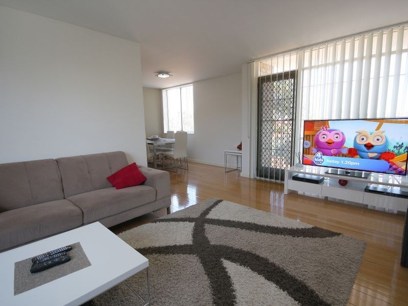 13/49 Universal Street, Eastlakes NSW 2018