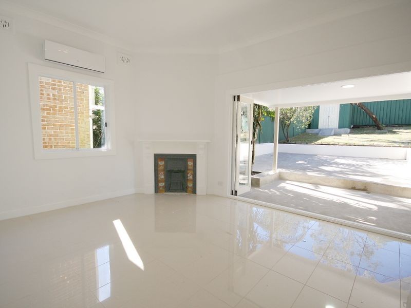 22 Trevelyan Street, Botany NSW 2019
