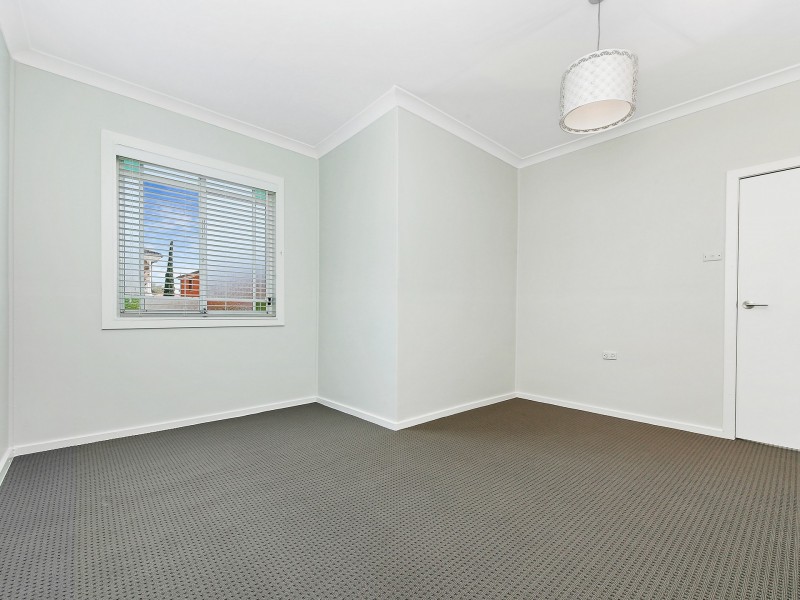 55 Robinson Street, Eastlakes NSW 2018