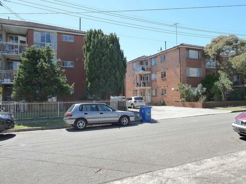 8/19 Mascot Drive, Eastlakes NSW 2018