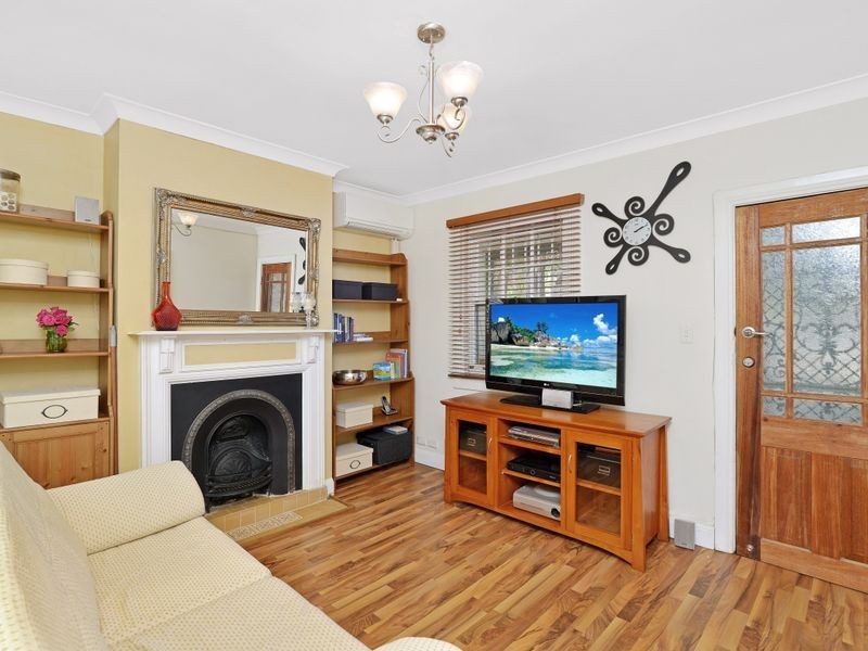26 Robey Street, Mascot NSW 2020