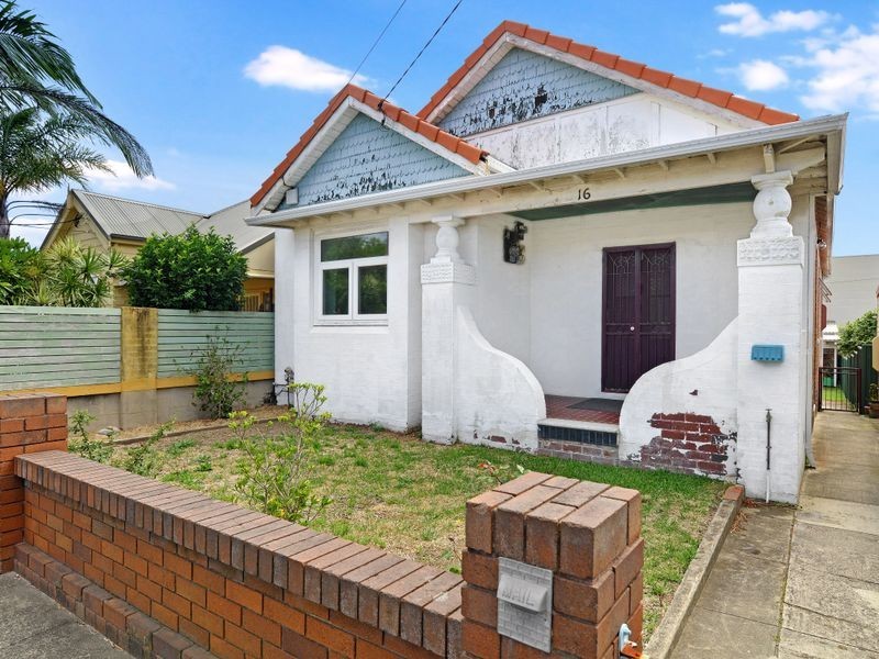 16 McBurney Avenue, Mascot NSW 2020